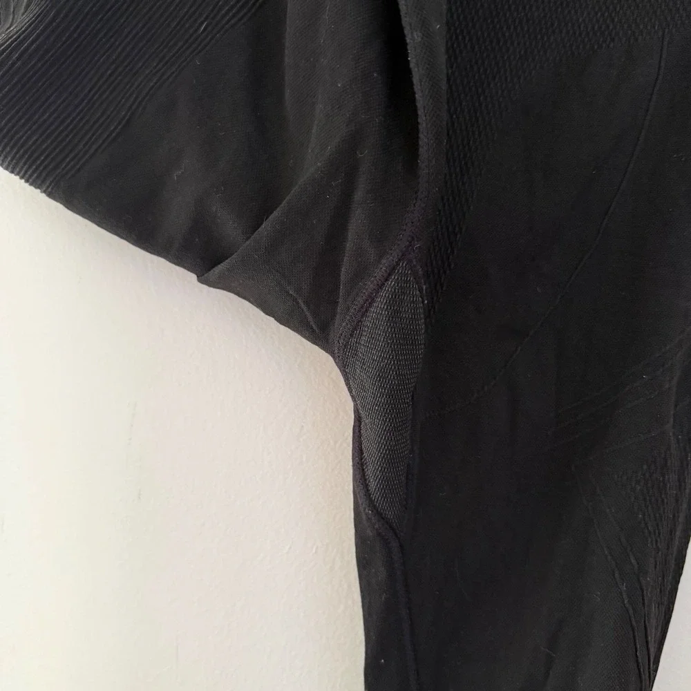 The North Face Mens Base Layer Leggings Black Seamless Thermal Tights L/XL Italy